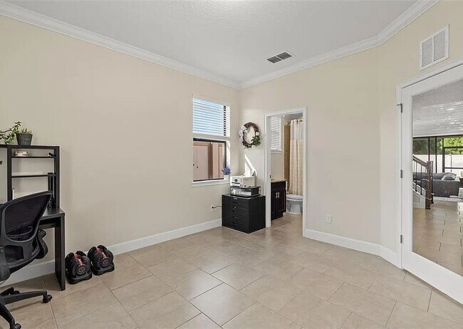 Building Photo - Elegant 5-Bed, 4-Bath Home with Modern Upgrades in St. Cloud, FL