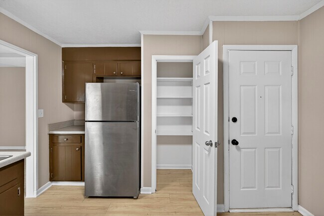 Building Photo - 2361 Dublin Dr