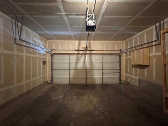 Building Photo - 5305 Tamango Way