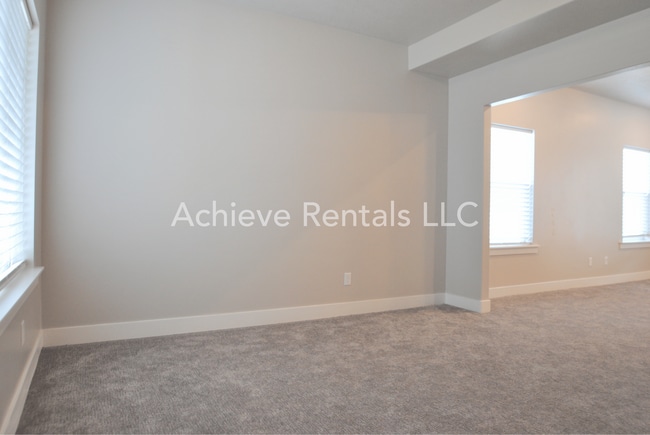 Building Photo - 1864 S 1425 W