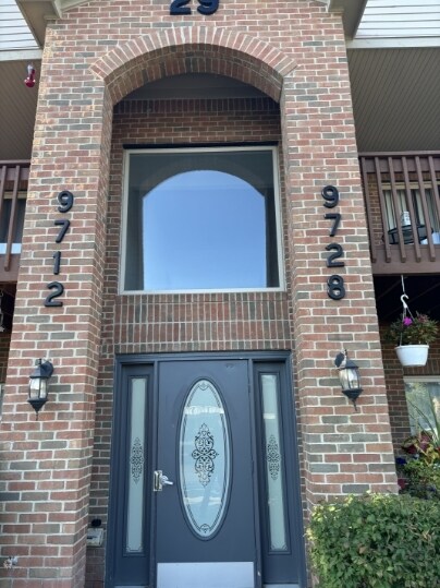 Primary Photo - 9722 Sawgrass Ct