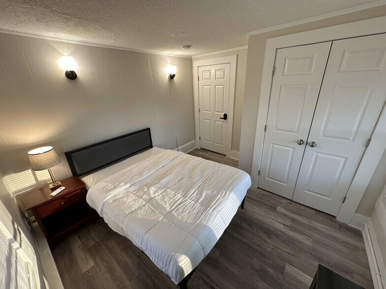 Building Photo - 110 Avery St