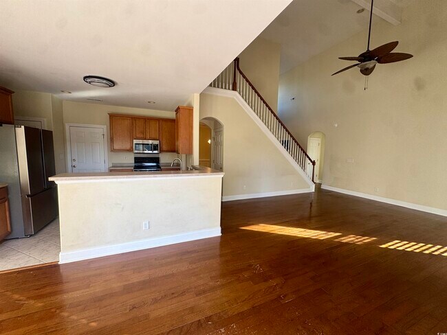 Building Photo - 544 Stonemason Dr