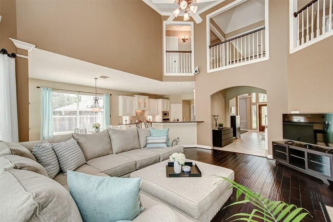 Building Photo - 23707 Thornsby Ct