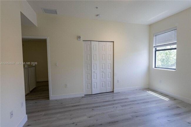 Building Photo - 10407 NW 82nd St