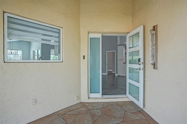 Building Photo - 5056 NW 95th Dr