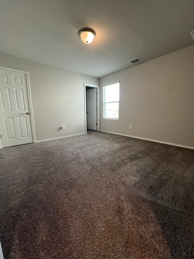 Building Photo - 5834 Machaela Trace