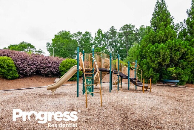 Building Photo - 1800 Windy Willow Ln