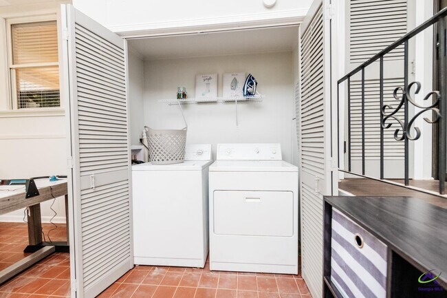 Building Photo - 1304 Georgia Ave