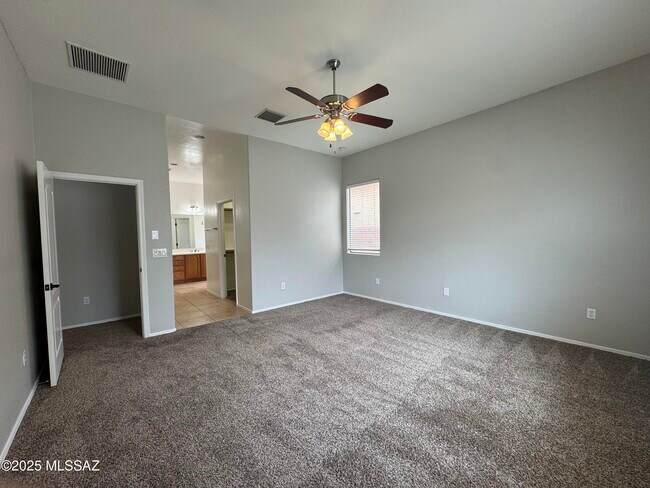 Building Photo - 4228 E Stony Meadow Dr