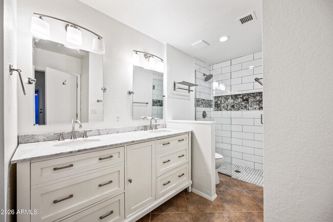 Building Photo - 1129 N 87th St