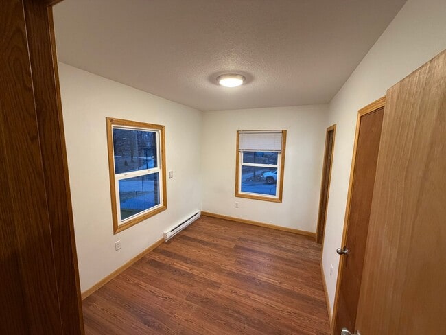 Building Photo - Bancroft