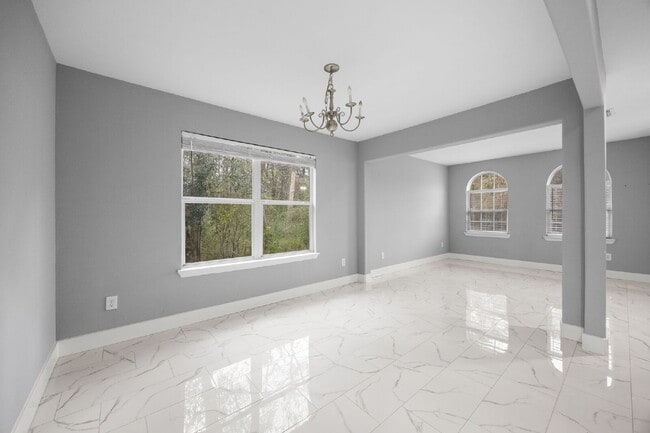 Building Photo - Updated 4-Bedroom Conroe Rental with Cul-De-Sac Privacy in Hunters Glen