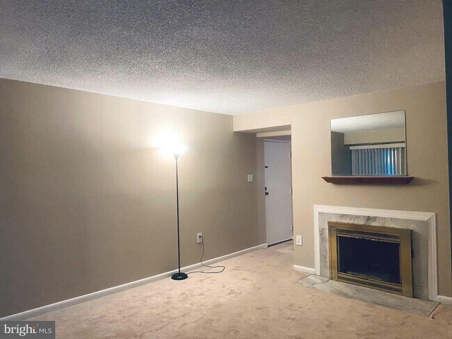 Building Photo - 11723 Karbon Hill Ct