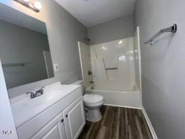 Building Photo - 3561 Mill Run