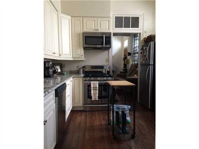 Building Photo - cjf3650