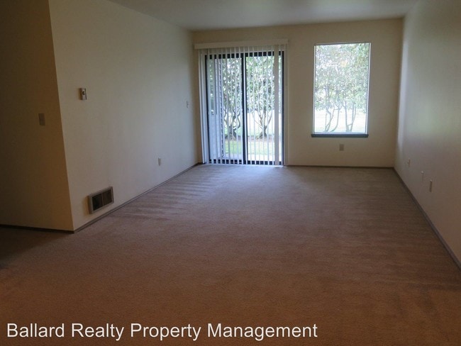 Building Photo - 8508 Mary Ave NW