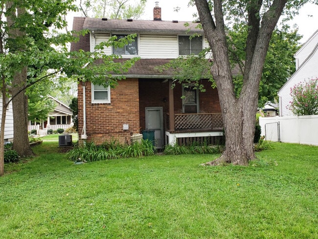 Building Photo - 3150 Phillips Ave
