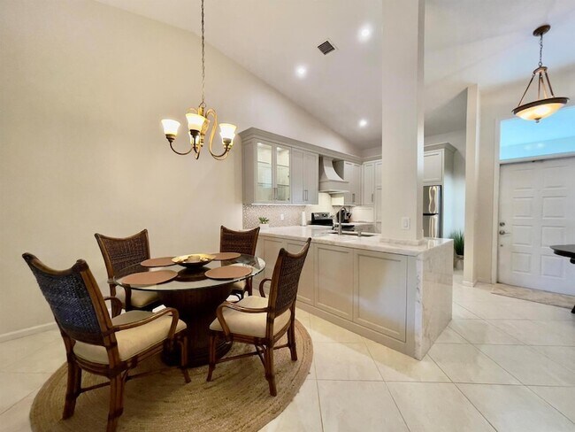 Building Photo - 202 Cypress Point Dr