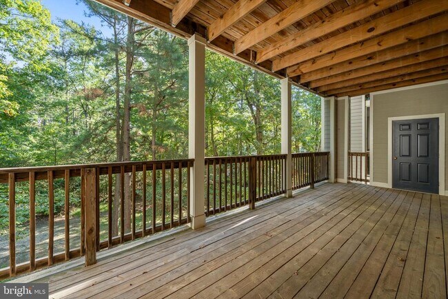 Building Photo - 1024 Leeward Way