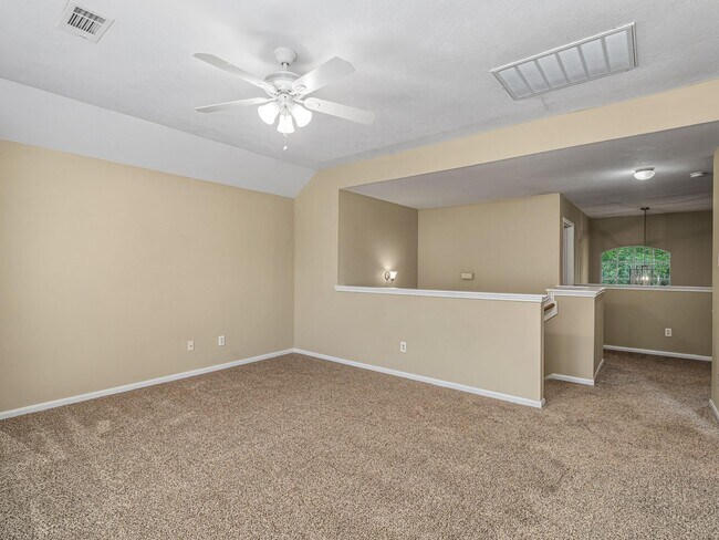 Building Photo - 2026 Mossy Trail Dr