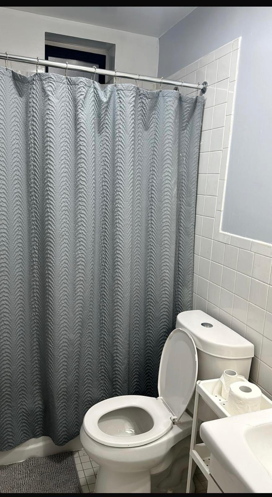 Building Photo - 1200 Woodycrest Ave