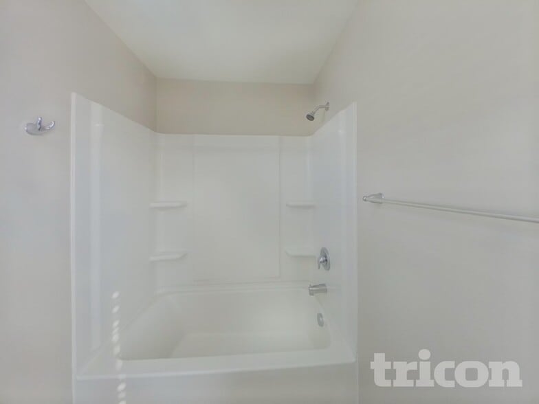 Building Photo - 8187 Thornton St