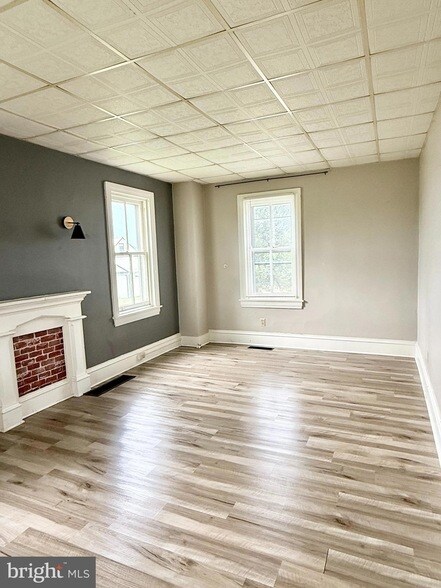Building Photo - 851 Daniel Boone Rd