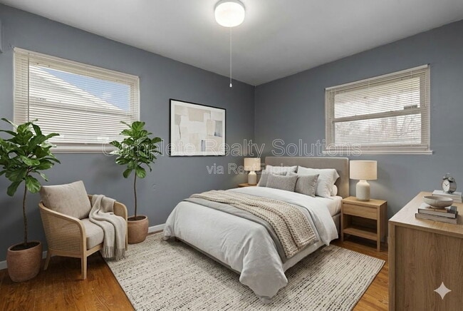 Building Photo - 135 Dundee Cir