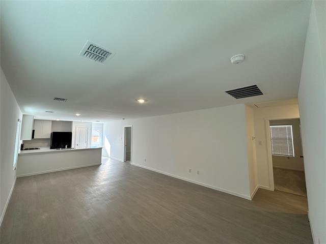 Building Photo - 1034 Raintree Rd