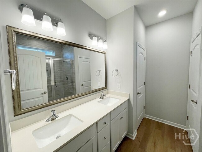 Building Photo - 750 Sessile Oak Dr