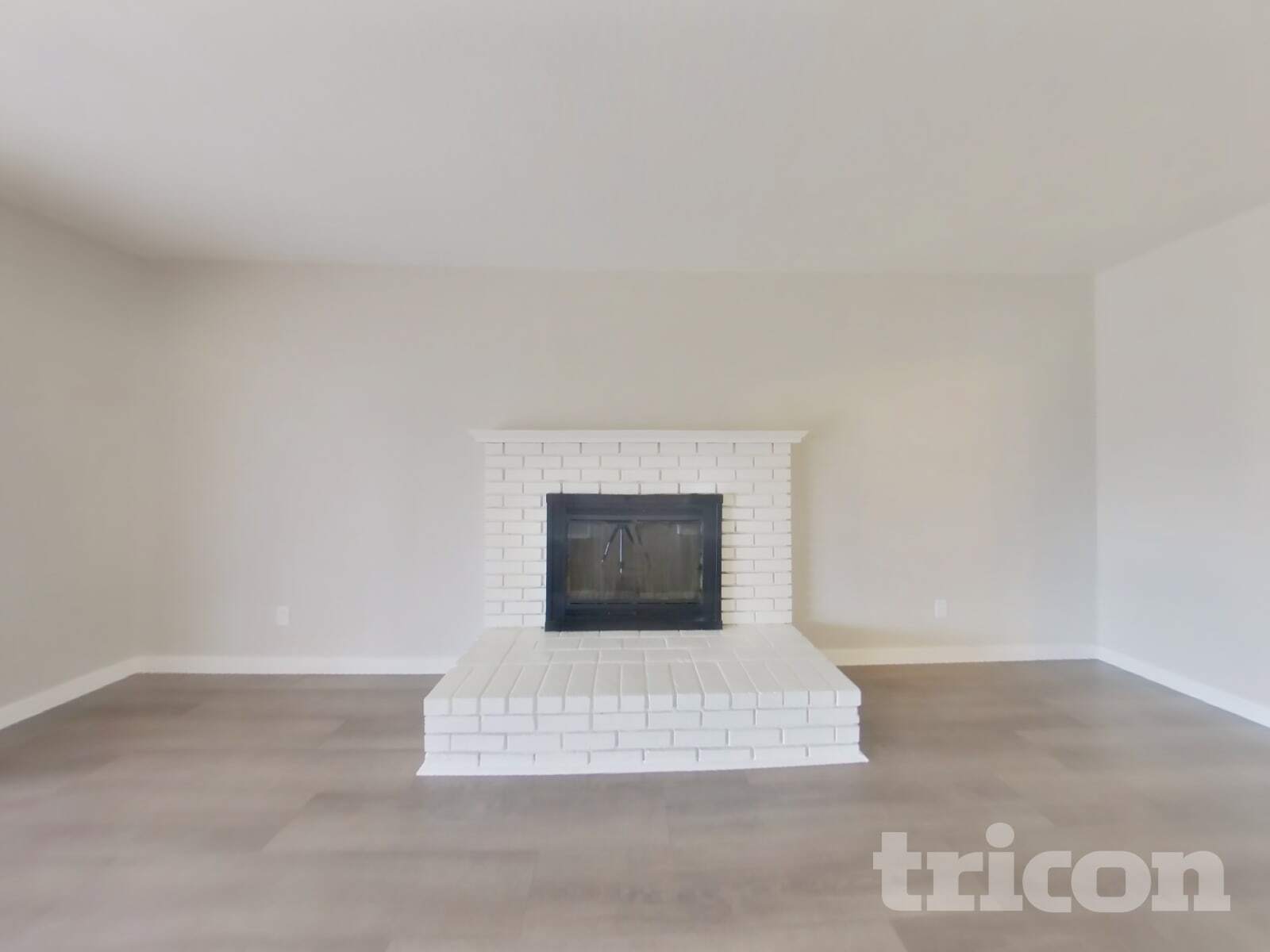 Building Photo - 910 Donner Pass Rd