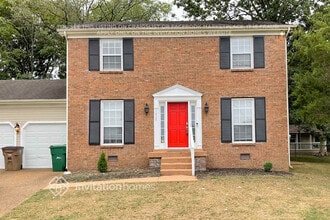 Building Photo - 1428 Calais Ct