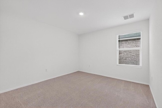 Building Photo - 107 Herald Dr