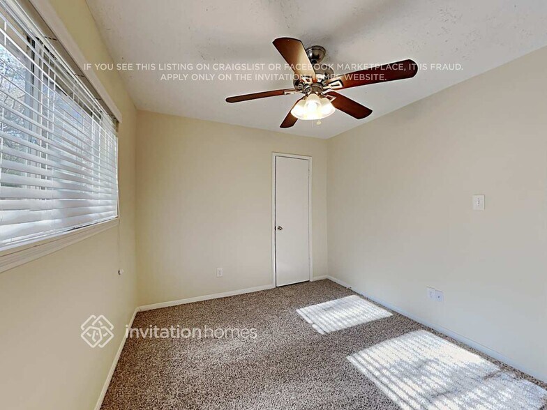 Building Photo - 18002 Woodgum Dr