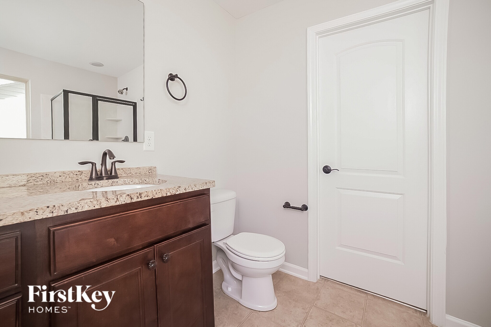 Building Photo - 133 Glenmoor Ave