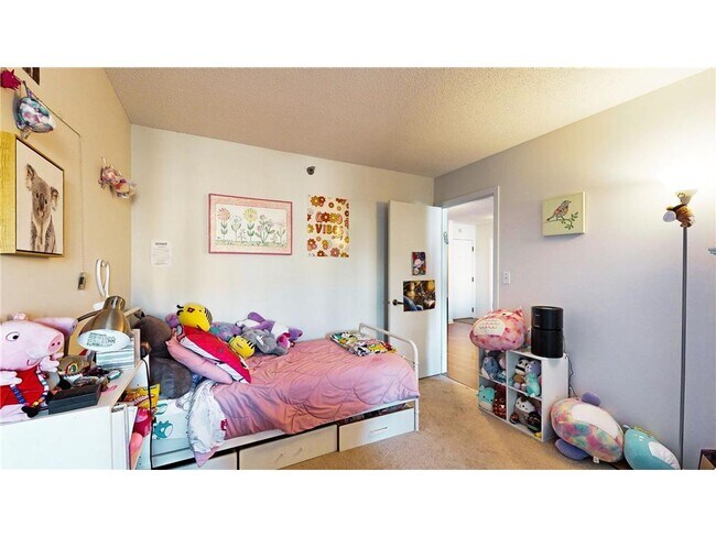 Building Photo - 3131 Excelsior Blvd