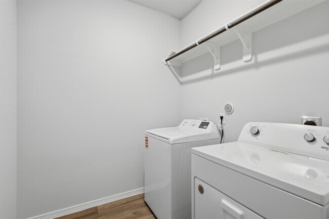 Building Photo - 26123 Emory Holw Dr