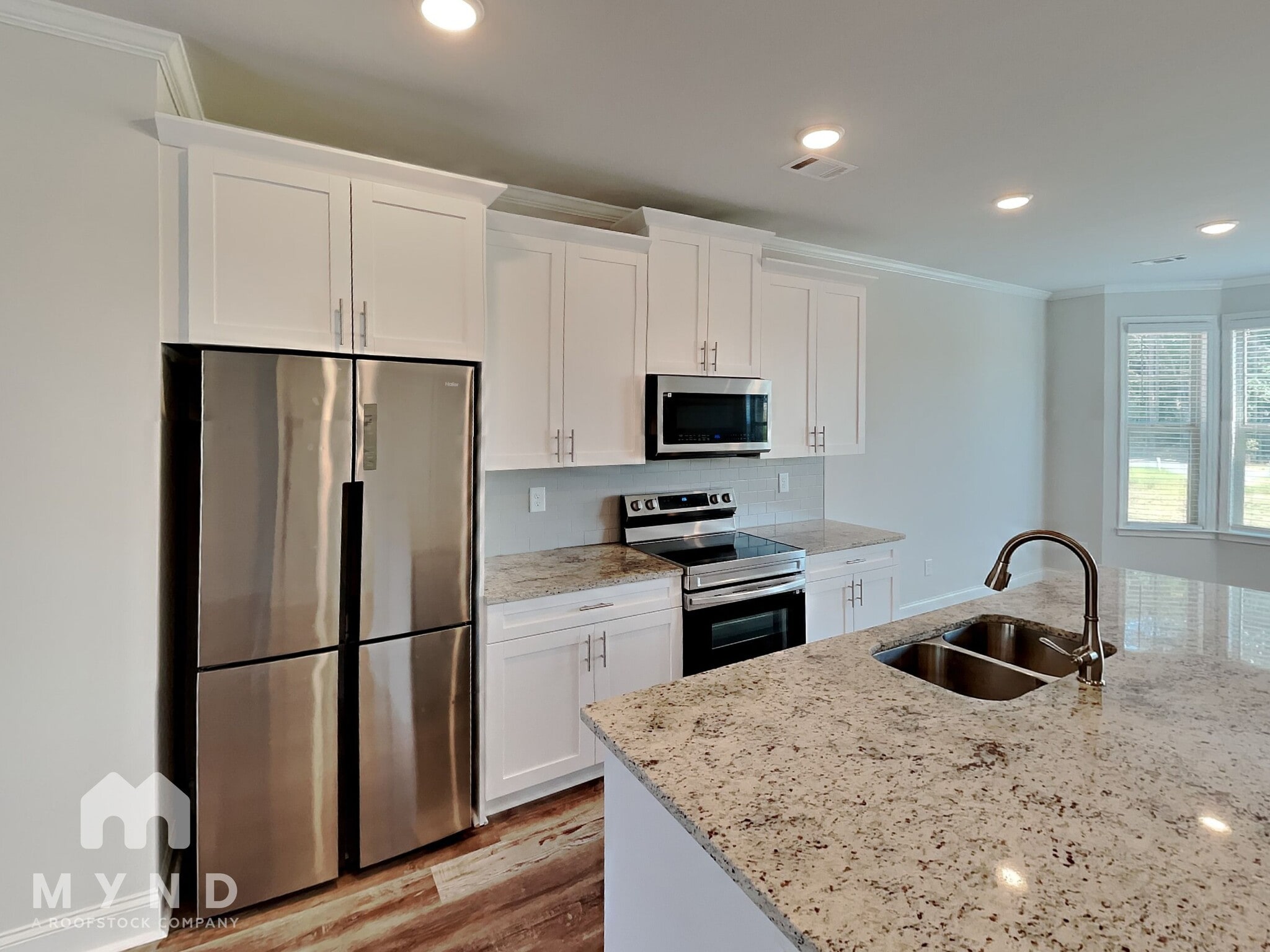 Building Photo - 597 Fundao Ln