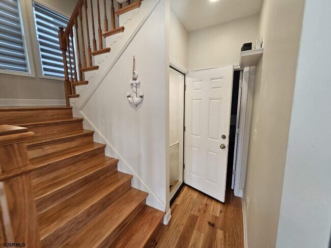 Building Photo - 27 S Little Rock Ave