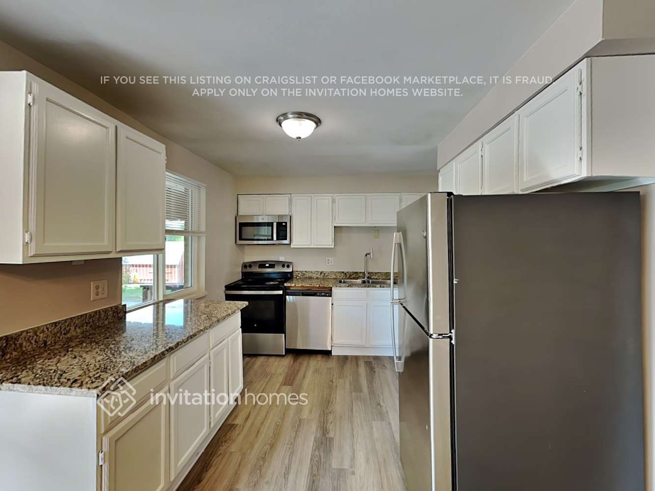 Building Photo - 893 Granby St