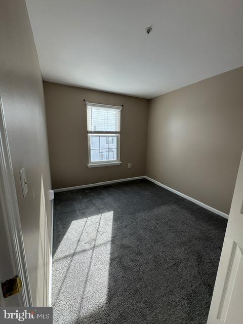 Building Photo - 2459 Wentworth Dr
