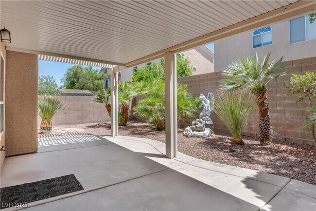 Building Photo - 6031 Lamotte Ave