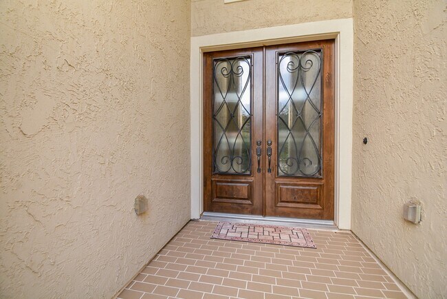 Building Photo - 6302 Kennedy Hills Ct
