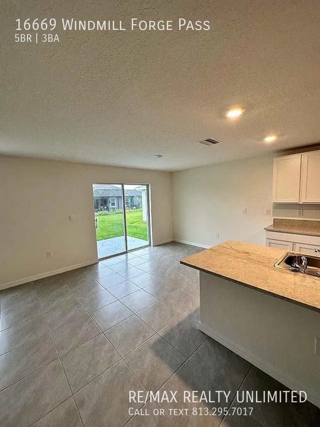 Building Photo - 16669 Windmill Forge Pass