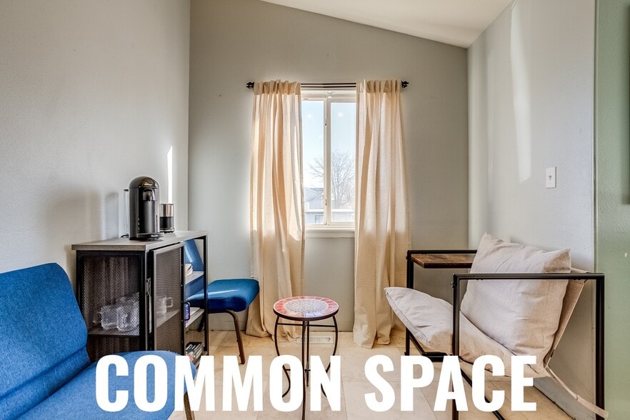 Building Photo - 2137 S Vallejo St