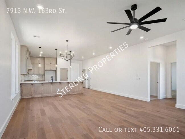 Building Photo - 7913 NW 163rd St