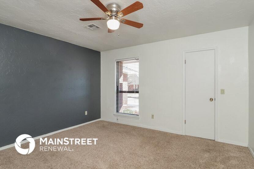 Building Photo - 12017 Blue Moon Ave