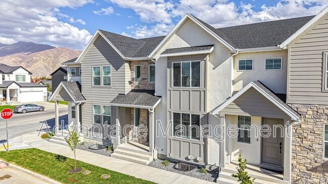 Building Photo - 7 S Moonlit Rd