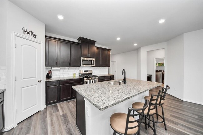 Building Photo - 7009 Terra Ln